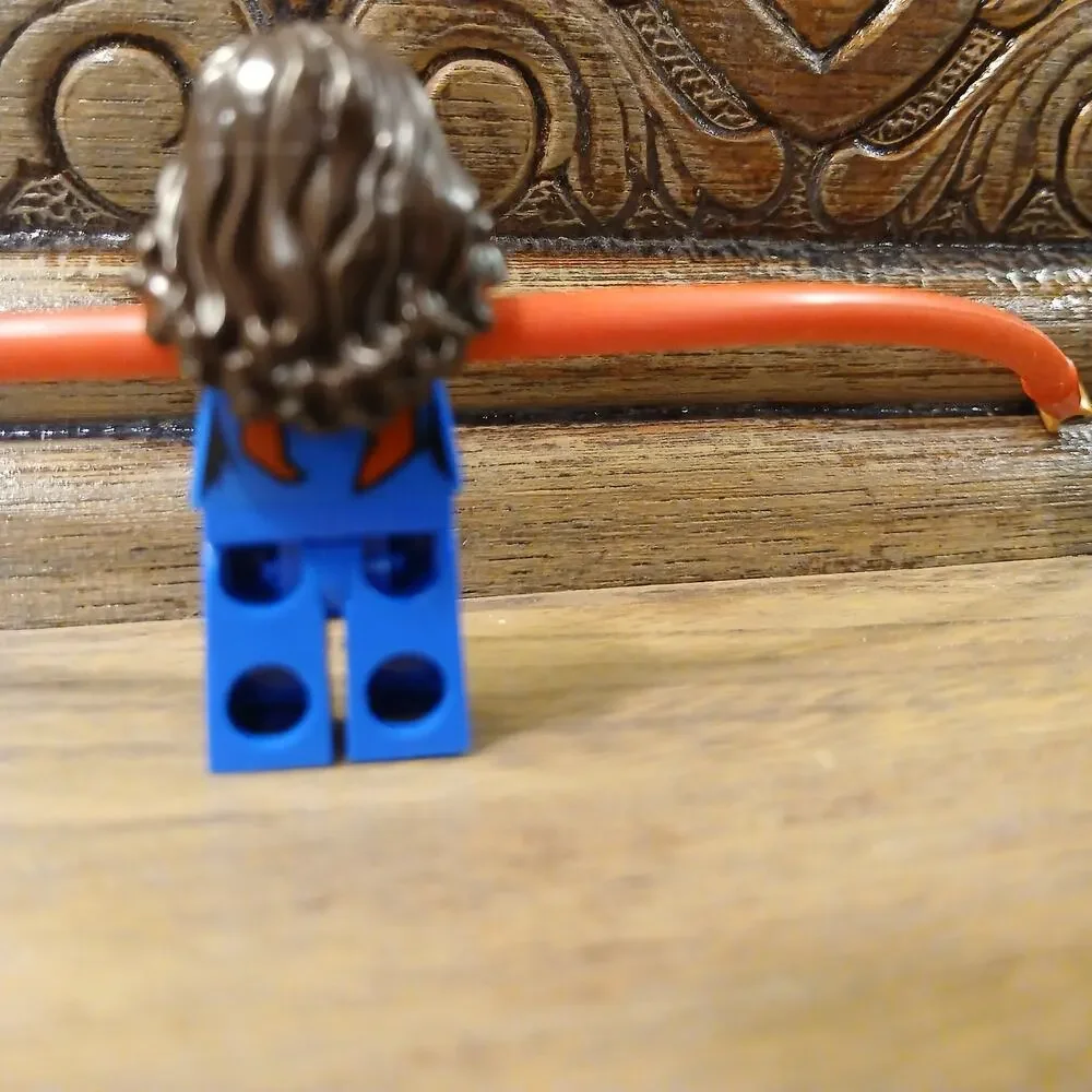 LEGO Ms. Marvel Minifigure Blue Suit Red Flexible Arms Lightning Bolt 1 Piece